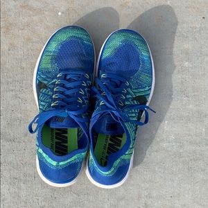 Nike running shoes ✅